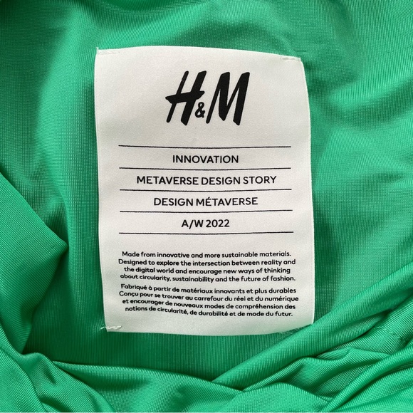 H&M Innovation Metaverse Draped Dress - Picture 9 of 10